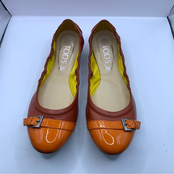 Tod's Womens Leather Buckle Ballet Flats Bright Orange 38 US 8 Slip On Cap Toe - Picture 3 of 11